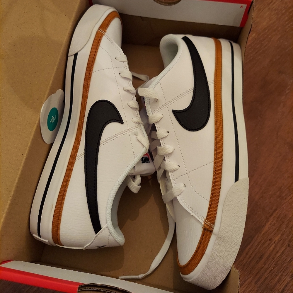 Sneakers 👟